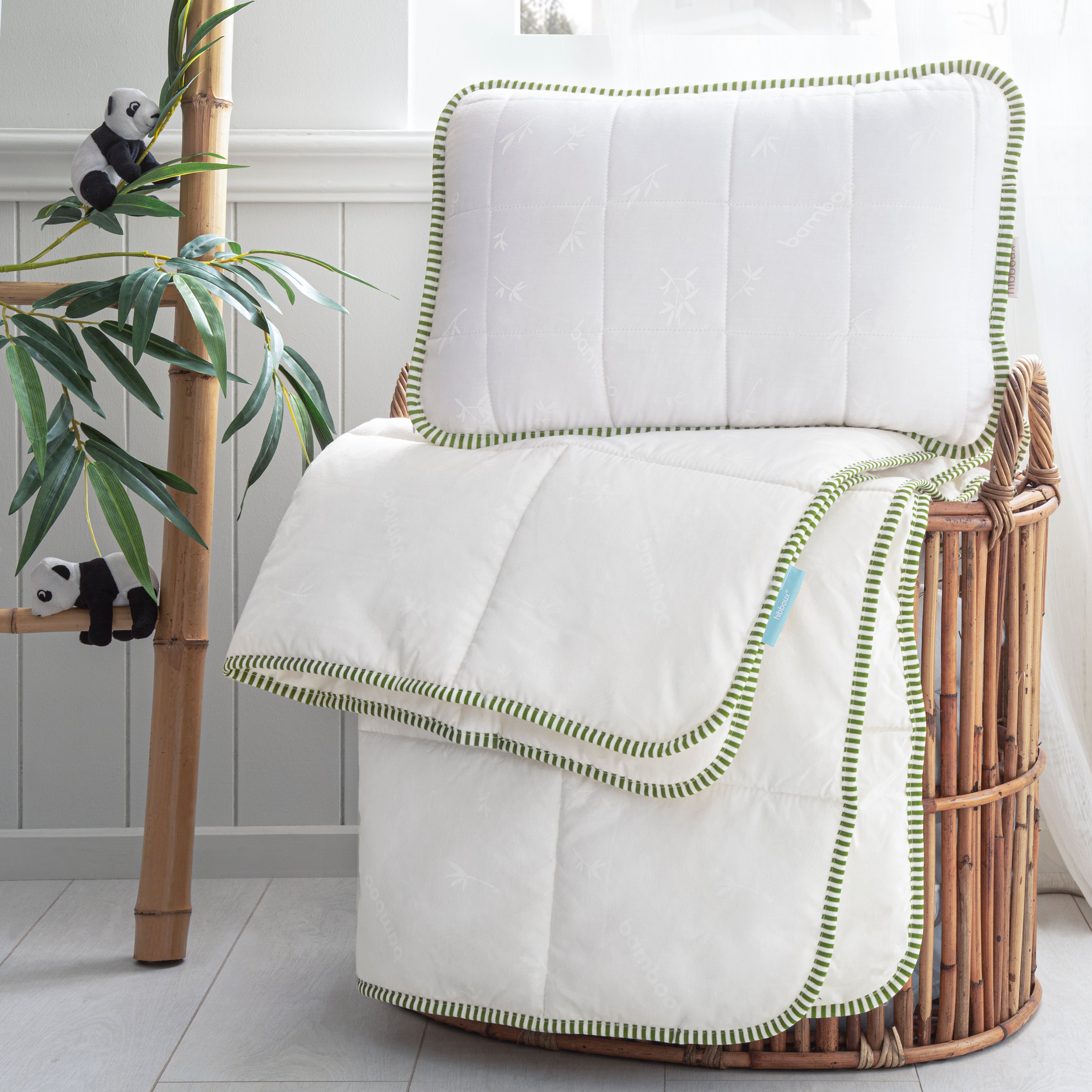 Hibboux | Comforter and Pillow Set Greeny