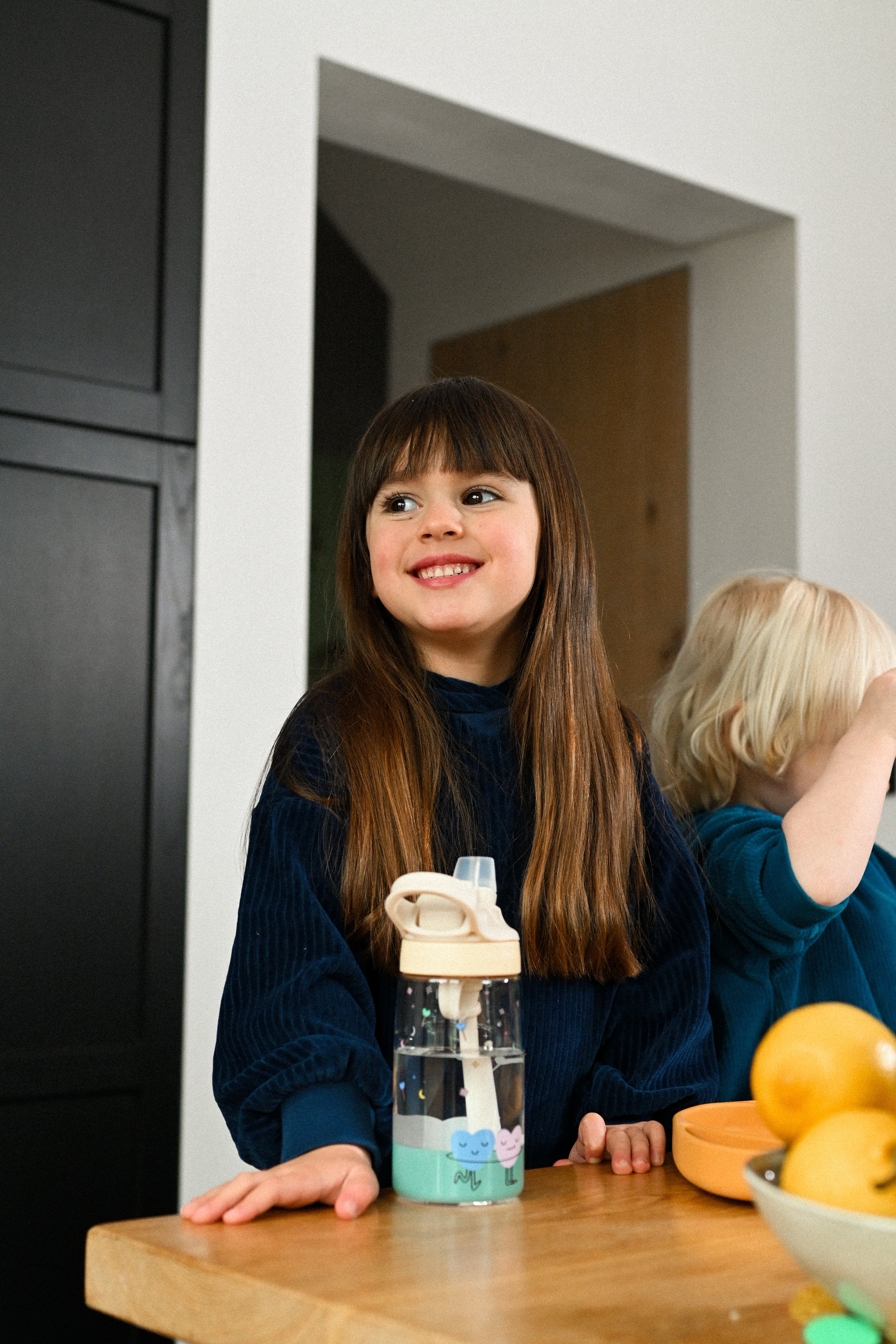 The Cotton Cloud | Tritan Bottle Dancing Hearts